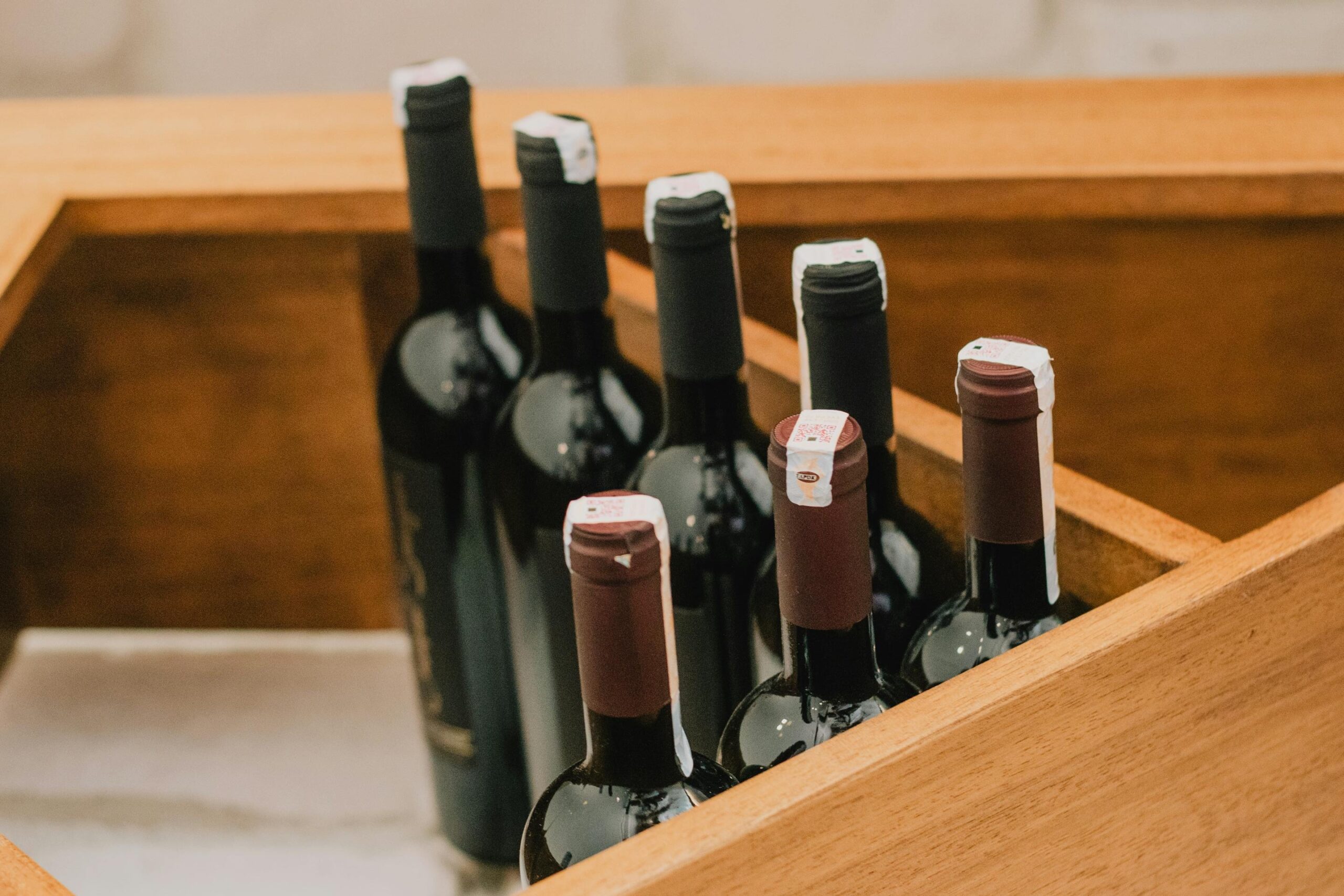 Cómo crear un estante para vinos