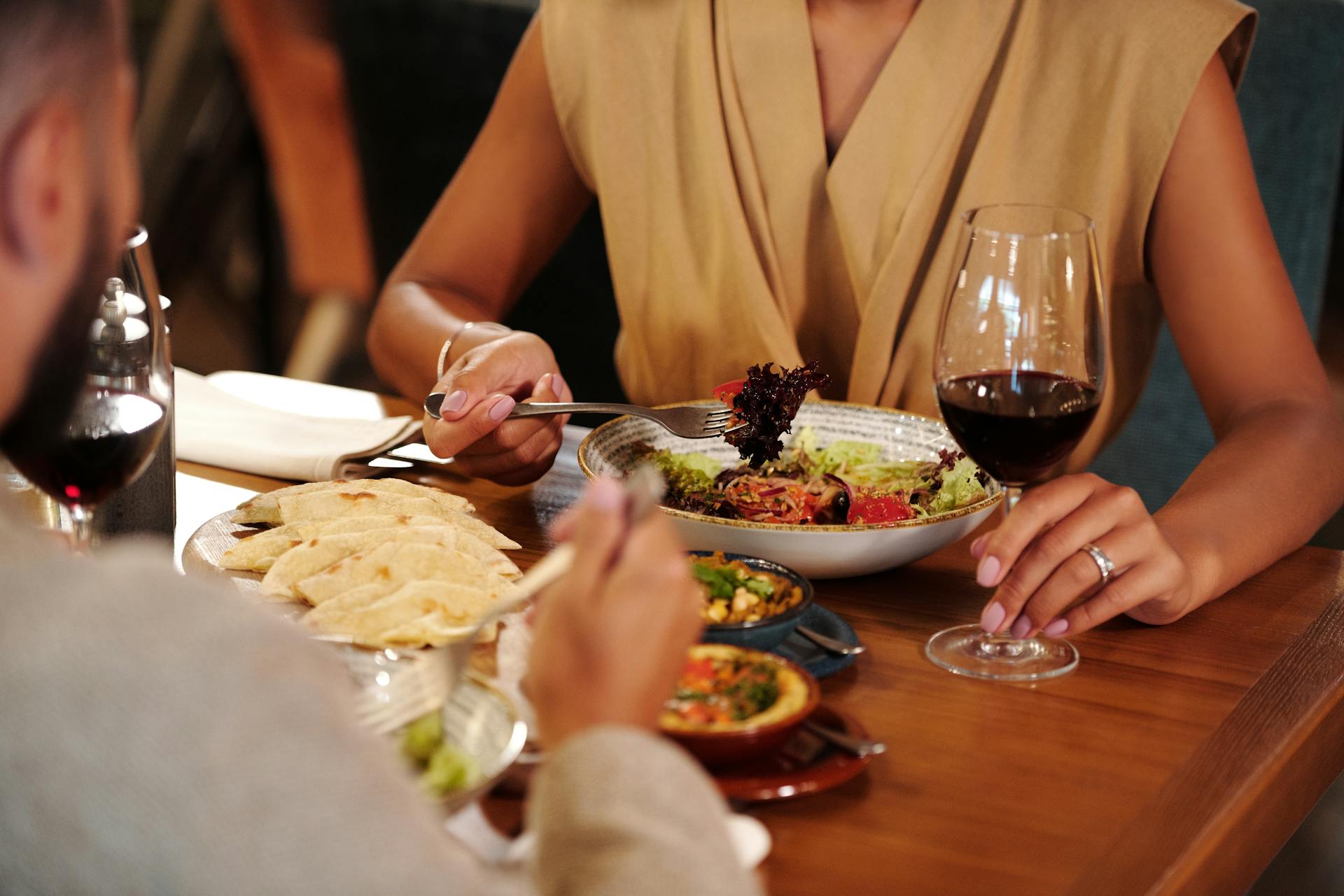 Cómo se cata el vino en un restaurante